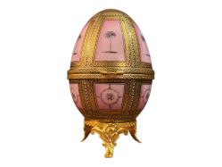 Fransız Fabienne Jouvin Paris Damgalı Pirinç Menteşeli Porselen Yumurta Bonboniyer 15 cm yüksekliğinde 9 cm çapında