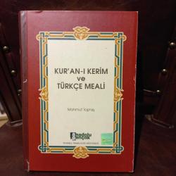 KUR'ÂN-I KERÎM VE TÜRKÇE MEÂLİ