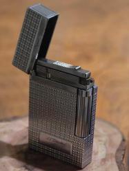 ST DUPONT DİAMOND HEAD PARİS GÜMÜŞ KAPLAMA ÇAKMAK.  ORJİNAL ÜRÜN KONDİSYON YÜKSEK KOLEKSİYONLUK NADİR