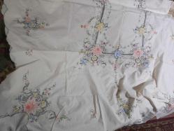 6 kişilik rahibe işi masa örtüsü.