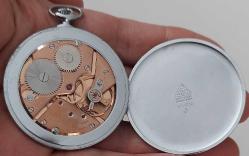 SWISS İSVİÇRE OMEGA MARKA ORİJİNAL ANTİK KURMALI MUHTEŞEM BAKIMLI SİYAH KADRAN CEP SAATİ 1RRR1AA1 ÇOK NADİR