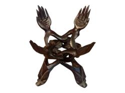 Fransız Cristal D’arques Kristal Tek parça Abanoz Ağacından Oyma İşçiliğiyle yapılmış Kaideli Sunumluk 11 cm yüksekliğinde 10 cm çapında