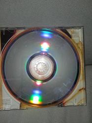 CD Tarkan ölürüm sana albümü. Orijinal. 1997 sarı bandrollü dönem baskı albüm. Dinlemeyi etkilemeyen çizikler var, sorunsuz çalışıyor. Kartonet tertemiz koleksiyonluk