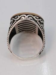 GÜMÜŞ YÜZÜK, YEŞİL AKİK TAŞLI, YEŞİL MİNE ÜZERİN HAT VE ÇERÇEVE