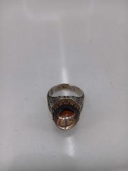 GÜMÜŞ YÜZÜK, ELİF VE VAV HARFLİ, KEHRİBAR TAŞLI, OSMANLI TARZI KALEM İŞÇİLİKLİ