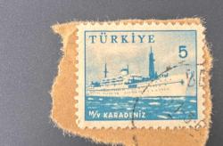 Türk Pulu - Turkish Stamp - Mektup Zarfından Kesilmiş / Postadan Geçmiş Pul Filateli - 1960 DAMGALI - GEMİ TEMALI PUL, 5 PARA - Türkiye Cumhuriyeti - NOSTALJİK DOĞUM GÜNÜ HEDİYESİ