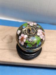 K210----CLOİSONNE BAKIR ÜZERİ MİNELİ ELMA ŞEKLİNDE KUTU