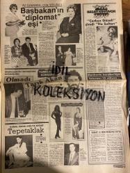 HAFTANIN SESİ GAZETESİ - DOĞUM GÜNÜ HEDİYESİ (TURKİSH - NEWSPAPER) - 18 NİSAN 1986 - SAYI : 16 - TAM TAKIM 12 SAYFADIR -Mesut Üstünel-Nadja Smolik-Agah Özgüç-Ünal Küpeli-Tanju Gürsu-Mustafa Öztürk-Yaver Öztürk-Yusuf Üstünel-Oya Aydoğan-Banu Alkan-Aydan Adan-Başak Gürsoy-Besim Üstünel-İpek Pınar-Cem Çınar-Ali Kıraner-Ayşegül Ünsal-Burhan Bayar-Selami Şahin-Bülent Ersoy-Yavuz Figenli-Muhittin Yüzoak-Osman Soya-Osman Kavran-Selma Güneri-Cemil Turan-Gülşüm Hanım-Yusuf Sezgin-Umut-Küçük Emrah-Merih Fırat-Pembe Mutlu-Mahmut Tuncer-Kazım Kartal-İbrahim Tatlıses-Necla Nazır-Derya Tuna-Metin-İbrahim Önsu-Hasan Bora-Ferdi Tayfur-Ertan Sert-Perihan Savaş-Neslihan Hanım-Zeynep-Asım-Bulut Aras-Sezen Aksu-Aydan Şener-Kenan Kalav-Nil Burak-Osman Seden-Berrin Tuncel-Vahdet Vural-Ertan Sert-Semra Özal-Adnan Kahveci-Sinan Çetin-Tarık Akan-Neşe Aksoy-Nadir Nadi-Cevat Fehmi Başkut-Feyyaz Tokar-Yüksel Uzel-Atıf Berberoğlu-Nükhet Duru-Erol Evgin-Sevtap Parman-Erdoğan Tokatlı-Kadir İnanır-Nilgün Başaran-Kema