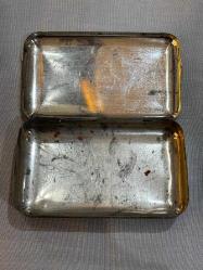 Krokodil-Orient teneke kutu