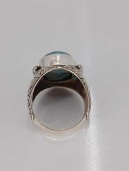 GÜMÜŞ YÜZÜK, FİRUZE TAŞLI, SARMAL GRAVÜRLÜ