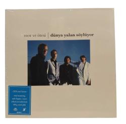 Mor ve Ötesi - Dünya Yalan Söylüyor