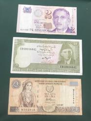 LOT.13 » FARKLI ÜLKELERE AİT KAĞIT PARALAR / 3 ADET