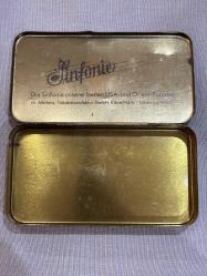 Sinfonie Mertens teneke kutu