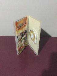Psp Oyun Worms Open Warfare  Orijinal  Temiz  Kitapçıklı  2006