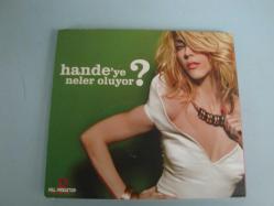 HANDE YENER 