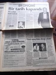 Milliyet Gazetesi - Turkish Newspaper - 26 Şubat 1996 - Türk sanayiinin devi Vehbi Koç 95 yaşında hayata veda etti fotoğraf - işte benim anayasam yazan Vehbi Koç - Vehbi Koç devletim ve ülkem var oldukça ben de varım - Sakıp Sabancı çadırın direği çöktü dedi - Vehbi Koç'un cenazesi özel bir uçakla İstanbul'a getirilirken fotoğraf - Süleyman Demirel büyük iş adamı büyük hayırseverdi Vehbi Koç - Tansu Çiller Vehbi Koç Türkiye'nin gurur anıtıydı dedi - Aydın Doğan Vehbi Koç Özel sektörün Devlet adamıydı - Vehbi Koç ailesi fotoğraf - asırlık çınar Vehbi Koç'un özel yaşamından kesitler fotoğraflar - Galatasaray'ın 2. Antalya faciası - Trabzonspor başkanı Faruk Özak Beşiktaş yenilgisi yüzünden oyuncularına moral verdi - Fenerbahçeli golcü Boliç kırgın - Beşiktaş Trabzonspor zaferini kutladı - pistin yeni kraliçesi Öznur Dursun hedef büyüttü fotoğraf - Marilyn Monroe'nun yeri hala boş fotoğraf - Seven 7 filmi Beyoğlu Atlas Etiler Hillside Ortaköy Feriye sinemasında - ETA terörü alevlendi