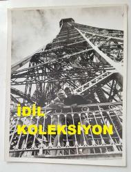 YEŞİLÇAM'IN YILDIZI HÜLYA KOÇYİĞİT'İN ORİJİNAL BÜYÜK BOY 5'Lİ FOTOĞRAF SETİ - 24 x 18 cm EBADINDA - HÜLYA KOÇYİĞİT ve EŞİ SELİM SOYDAN, FRANSA PARİS GEZİSİNDE EYFEL KULESİNE ÇIKIP ŞEHİR MANZARASI ÖNÜNDE BİRBİRLERİNE SARILIRKEN ve KADRAJA POZ VERİRLERKEN ÇEKİLMİŞ 5 FARKLI KARE