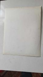 YEŞİLÇAM'IN YILDIZI HÜLYA KOÇYİĞİT'İN ORİJİNAL BÜYÜK BOY 5'Lİ FOTOĞRAF SETİ - 24 x 18 cm EBADINDA - HÜLYA KOÇYİĞİT ve EŞİ SELİM SOYDAN, FRANSA PARİS GEZİSİNDE EYFEL KULESİNE ÇIKIP ŞEHİR MANZARASI ÖNÜNDE BİRBİRLERİNE SARILIRKEN ve KADRAJA POZ VERİRLERKEN ÇEKİLMİŞ 5 FARKLI KARE