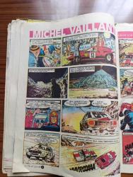 Milliyet Çocuk Dergisi - Turkish Newspaper - Cilt 3 Sayı 65  - 1970'li yıllar - uzaya yolculuk - Red Kit Grandük - yazılar ve resimler Goscınny Ve Uderzo - Grandük Leonid uşağı Bulenkov ve Red Kit uzak batıya bir seyahate çıkarlar - Gülten Dayıoğlu'dan bir yılbaşı hikayesi yılbaşı armağanı - düşünüyor burası ESP kurtarma kontrolü haberinizi aldık hemen yardım yolluyoruz - Bir numara düşün ve çevir - telefonun iç mekanizması - telepati'nin nasıl çalıştığını öğrendikten sonra bazı kişiler değişik diller konuşan iki kişi arasında düşünce tercümanı olarak çalışabilecekler - uzaya yolculuk Güneş dediğimiz Yıldız - bir güneş tutulması sırasında güneşin halesi ve alevlerin dünyadan görünüşü fotoğraf - aynaya okyanuslar - güneşin çapı 865 milyon mil kadardır - Albay Bum temizlik - Kızılderililerin toprağı çöp dökmek yasaktır soluk yüzlere bildirilir - Michel Vaillant ölüm yolcuları - Triksi Belden ilk kırmızı karavanın esrarı - Güneş kırmızı dev günlerinde dünyada kentler alev alev yanacak