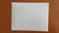 YEŞİLÇAM'IN YILDIZI HÜLYA KOÇYİĞİT'İN ORİJİNAL BÜYÜK BOY FOTOĞRAFI - 24 x 18 cm EBADINDA - HÜLYA KOÇYİĞİT ve EŞİ SELİM SOYDAN, FRANSA PARİS GEZİSİNDE AĞAÇLARLA KAPLI BİR PARKTA YÜRÜRLERKEN ÇEKİLMİŞ BİR KARE