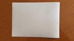 YEŞİLÇAM'IN YILDIZI HÜLYA KOÇYİĞİT'İN ORİJİNAL BÜYÜK BOY 2'Lİ FOTOĞRAF SETİ - 24 x 18 cm EBADINDA - HÜLYA KOÇYİĞİT ve EŞİ SELİM SOYDAN, HAVA LİMANINDAYKEN SELİM SOYDAN'IN BABASI MUSTAFA ARİF SOYDAN'IN ELİNİ ÖPÜP VEDALAŞIRLARKEN ÇEKİLMİŞ 2 FARKLI KARE