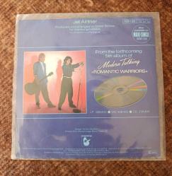 MODERN TALKİNG - JET AİRLİNER