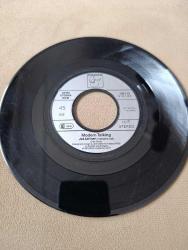 MODERN TALKİNG - JET AİRLİNER