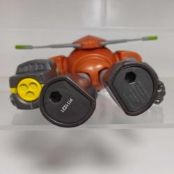 Ben 10 Omni Naut Ateş Topu Figür Kanatlı