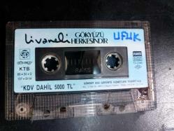 Zülfü Livaneli Gökyüzü Herkesindir sadece kaset Karytoneti Yok Nadir Kasetçilik Dükkan