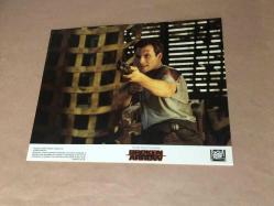 Broken Arrow sinema lobi kartları