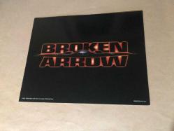 Broken Arrow sinema lobi kartları