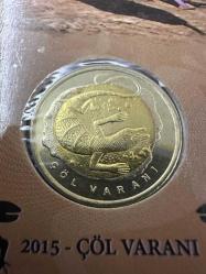 Çöl Varanı 1 Lira 2015. Çil. Adet Fiyatıdır.Özel Folder Darphane Poşetinden Paraya El Değmeden Hazırlanmıştır.
