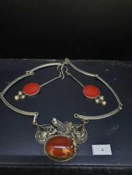 AKİK TAŞLI GÜMÜŞ KOLYE VE KÜPE