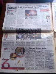 Radikal Gazetesi - Turkish Newspaper - 19 Mayıs 2008 - 19 Mayıs Atatürk'ü Anma Gençlik ve Spor bayramı kutlu olsun - Tuzla tersanesinde önceki gece yarısı bir işçi daha öldü - Anavatan Partisi lideri Erkan Mumcu'dan köşke mektup sistem krizinden geçiyoruz - kapsamlı sigara yasağı başlıyor - Samsun'da türbanlı öğrenciler hiçbir uyarı ile karşılaşmadı fotoğraf - DTP'li Emine Ayna Abdullah Öcalan yasal ve legal biri dedi - Recep Tayyip Erdoğan CHP kaymak takımından - AKP gerçek yüzünü türban ile gösterdi - ilk siber Kale Estonya'da kuruldu - Süper lig'e son bilet Eskişehir'in - Kayserispor Gökhan Ünal'ı ölürüz ama Galatasaray'a vermeyiz dedi - milli takım teknik direktörü Fatih Terim savunma yaparak kazanamayız dedi - Cannes Selim Sesler'le dans etti - Kylie Minogue geliyor - Mahsun Kırmızıgül ve Kenan İmirzalıoğlu'nun da katıldığı davetin kuşkusuz Yavuz Bingöl ve üç maymun ekibiydi fotoğraf - tutunamayanlar filmi yolda yazan Kemal Yılmaz - Faust'tan tek gösteri - Haldun Dormen