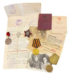 Sovyet Rusya 1940s Madalya Lotu Sahipleri ve Sertifikaları MVM2186