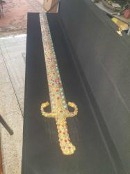 Hz muhammed peygamber efendimizin kılıcının 1 e 1 yapımı taşlar yurtdisinda hazırlanıp geldi