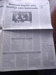 Radikal Gazetesi - Turkish Newspaper - 1 Ocak 2006 - AKP'ye uyarı gündem yaratmayın gerçek sorunların üzerine eğilin - Cumhurbaşkanı Ahmet Necdet Sezer'den yeni yıl mesajları - siyasete güvenilir mi yeni yılda kritik dönemeç - Diller ayrı dilek aynı mutlu yıllar -  Vakıf'ta AB'ye uyum - bir süredir beraber olan Doğa Rutkay ile Şahan Gökbakar çok iyi anlaşıyormuş fotoğraf - tarihi camiye hoparlör yasak - yılbaşı resmi kutlamada 70.  yıl - ABD'de Tufan Orta Asya'da devrim - Fidel Castro alemi altüst ediyoruz dedi - borsada teknik analiz - organize İşler filmi sinemalarda - iyisi kötüsü ve çirkini ile futbolda 2005 - basketbolda Fenerbahçe seriyi İzmir'de bitirdi - 2005'in spor olayları - Caza yön veren firma CamJazz - kuklacı oyunu oynayanlar Zafer Ergin Deniz Türkali Profilo Kültür Merkezi'nde - Ali Poyrazoğlu Ben eskiden küçüktüm de tiyatroda yaşadıklarını seyirciyle paylaşıyor - Brad Pitt çıplak fotoğraf - yıldönümü söylenmeleri yazan Murat Belge - migren ile yaşamak