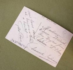 Kadın resmi olan Fransız kutlama kartpostalı