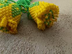 Boncuk İşi Gül Anahtarlık