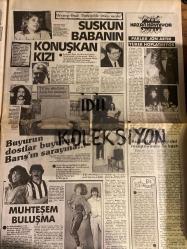 HAFTANIN SESİ GAZETESİ - DOĞUM GÜNÜ HEDİYESİ (TURKİSH - NEWSPAPER) - 13 ŞUBAT 1986 - SAYI : 7 - TAM TAKIM 12 SAYFADIR -Müjde Ar-Türkan Şoray-Başar Sabuncu-Pınar Kür-Atıf Yılmaz-Şahin Kaygun-Afife Jale-Olgun Eltan-Ağah Özgüç-Emel Sayın-Müşerref Akay-Ahmet Sabah-David Youness-İbrahim Tatlıses-Perihan Savaş-Aydemir Akbaş-Derya Tuna-Meral Zeren-Selami Şahin-Bilgen Gökçen-Hasan Korkut-Yılmaz Köksal-Tugay Toksöz-Altan Günbay-Fatma Girik-Tamer Yiğit-Peri Han-Günay Girik-Fulden Uras-Raquel Welch-Güngör Bayrak-Arzu Aydın-Kaya Çilingiroğlu-Dursun Karadağ-Murat Özgü-Vahdet Vural-Birgül-Sinem-Zeynep Özal-Kenan Evren-Semra Özal-Zeynep Ekren-Erdal İnönü-Turgut Özal-Erhan Göksel-Barış Manço-Halil İbrahim-İlhan Özsoy-Yusuf Kurçenli-Sondos Unsu-Merdoğlu Ömer Bey-Ayşe Şasa-Suna Yıldızoğlu-Türkan Şoray-Fatma Girik-Nurdan Torun-Fikret Kırcan-Fahrettin Aslan-Tüdanya-Bergen-Perihan Savaş-Kemal Sunal-Unal Küpeli-Ediz Onay-Hakan Balamir-Erdem Kral-Coşkun Sabah-Selami Uktan-Enver Demirkan-Mehmet Bozkuş-Hayri C