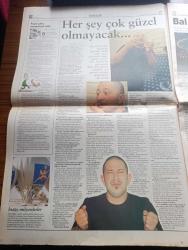 Radikal Gazetesi - Turkish Newspaper - 19 Aralık 1998 - genel ve yerel seçimlerin bir hukuk oyunuyla birbirinden ayrılması gündemde - Bülent Ecevit ile Deniz Baykal anlaşmama konusunda anlaştı fotoğraf - çöl tilkisi harekatı üçüncü günde Bağdat dışındaki hedeflere kaydı - Bill Clinton'ın kaderi bugün oylanıyor - yargıtayda Kürtçe çatlağı - DYP milletvekili Meral Akşener'in silahı geri tepti - Aydın Doğan'a rekor tazminat - Cem Yılmaz Her şey çok güzel olmayacak tam sayfa röportaj - Süleyman Demirel Adana'da yapılan camiye 1 trilyonluk maddi destek veren Sabancı ailesinden Sakıp Sabancı'ya teşekkür etti fotoğraf - Ramazan bu gece başlıyor - Alaattin Çakıcı'nın iki tetikçisi tutuklandı - Yeşil bilmecesini DNA testi çözecek - D'Alema'nın Öcalan gafları - New York'ta Irak'taki harekata karşı protesto - Galatasaray teknik direktörü Fatih Terim Filipescuyu sattırmam - Oğuz Çetin'in transferi arap saçı - Fenerbahçe soğuktan korkmuyor - Beşiktaş'ta Amokachi'ye ameliyat yok - Eşber Yağmurdereli
