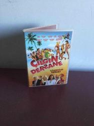 Dvd Film Çılgın Dersane Orijinal - Çiziksiz  Tuba Ünsal Okan Karacan Alp Kırşan Cüneyt Arkın Pakize Suda Hande Ataizi Mustafa Topaloğlu