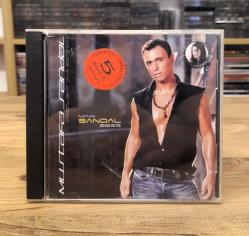 MUSTAFA SANDAL MAXİ SANDAL 2003 AŞKA YÜREK GEREK CD