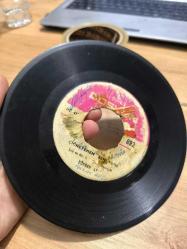 LOT.10 » Şükran Ay Çiğneyemem Seni Ben - Kim Derdiki Biz Ayrilacaktik 45 Lik Plak