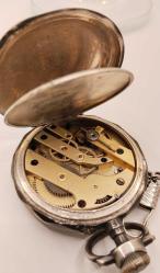 CEP SAATİ,İŞLEMELİ GÜMÜŞ KASA OSMANLI ANTİKA, ALTIN VARAK DAMLACIKLI  ÇALIŞAN CEP SAATİ 101