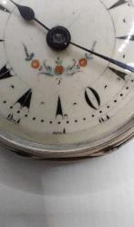 CEP SAATİ, KÖSTEKLİ OSMANLI ''TAİLLARDAT'' HATASIZ PORSELEN KADRAN  KALEM OYMA İŞÇİLİKLİ GÜMÜŞ KASA CEP SAATİ 63