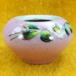 ANTİKA OSMANLI DÖNEMİ EL BOYAMA ÇİÇEKLER RESİMLİ AVRUPA PEMBE RENKLİ PORSELEN HOKKA