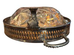 Avrupa üretimi gümüş kaplama kapaklı aslan ayaklı 25 cm çapında 21 cm yüksekliğinde