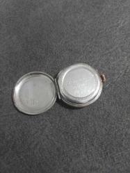 1890-1910 Remontoir  tümüyle gümüş kasa çerçevesi 6 ayar altın.Kapak üzerindeki marka ve akrep ve yelkovan 8 ayar altın olup 3-4 gram altındır.Çalışır vaziyette olup çok nadir minyon tip saattir.