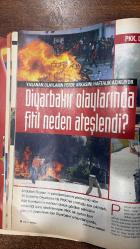 HAFTALIK HABER DERGİSİ - 7-13 NİSAN 2006 SAYI: 157  UĞUR YÜCEL - LOUAI SAKKA - TÜRKAN ŞORAY - HELEN THOMAS - GÜLÇİÇEK BEKTAŞ - BAYBAŞİN KARDEŞLER - FATİH KARA - ERCAN ARIKLI - SERDAR MUTLU - NÜKET MUTLU - ÖZGÜR YİCİ - ONUR YILDIRIM - HAKAN TURPÇU - ALİ KEMAL ERDEM - OZAN ÖZHAN - DESTAN HARMANCI - GÖKHAN YILMAZ - EMEL LAKŞE - GÖKÇE GÜVEN - M. NEDİM KOCA - SELİN ONGUN - TUĞRUL TUNALIGİL - HÜSEYİN USTAOĞLU - FERHAT ÜNLÜ - AYLİN CİL - OYA PAKER - HARUN YÜCEL - AHMET GÜNDOĞMUŞ - İLKSEN KISACIK - M. KUTLUKHAN PERKER - DİNÇER DİNÇ - ZAFER ÜÇÜNCÜ - SERKAN KUŞ - EMİRHAN PERKER - ALİ NAZIM ONARAN - ADİL ÖZKOL - ARDA USKAN - HAKAN ÖNEN - YENAL BÖKEER - ZEYNEP AŞIKLAR - AYŞEN ÖZBAY - ZEYNEP ARSLAN - DİLAY SUDANÇIKMAZ - MELİH SÜER - GÜLAY YILMAZ - HÜLYA KIZILIRMAK DOKAK - DİLEK ÖZGEN - ŞULE TUTSAK - ATAKAN GÜL  EL KAİDE BOMBACISI LOUAI SAKKA İLK KEZ KONUŞTU - ESTETİK AMELİYATLA DEĞİŞEN GÜLÇİÇEK BEKTAŞ - HIRSIZ-POLİS’İN AKSAK’I UĞUR YÜCEL - BAYBAŞİN KARDEŞLER VE İNGİLTERE RAPORU - DİYARBAK -96 SAYFA